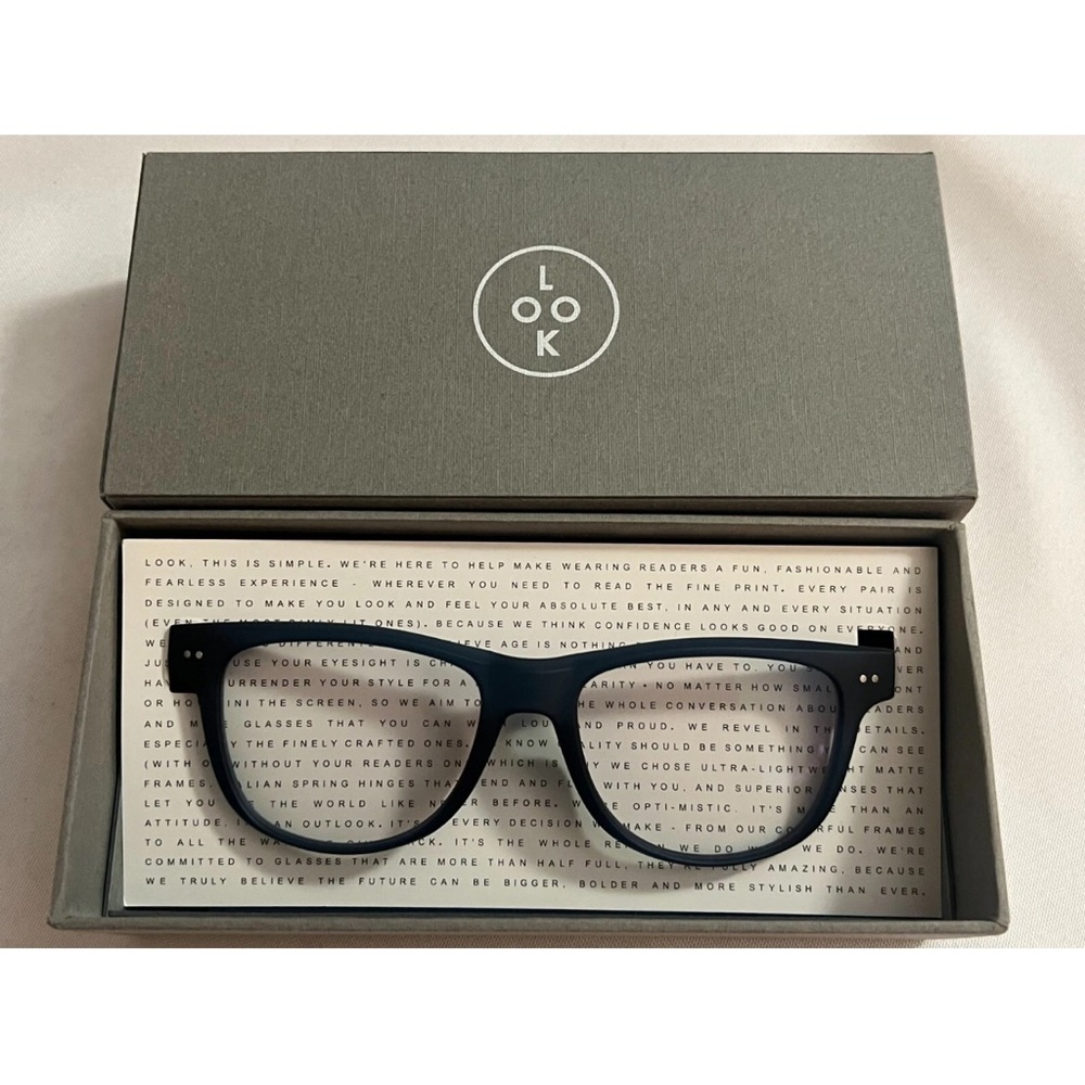 Look Cosmo Readers Sullivan Blue Light +0.00 in Black